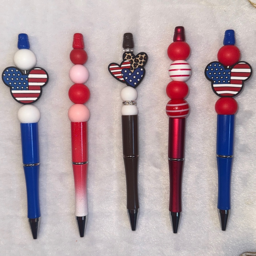 5 piece- I love the USA Patriotic themed handcrafted beaded pens set.